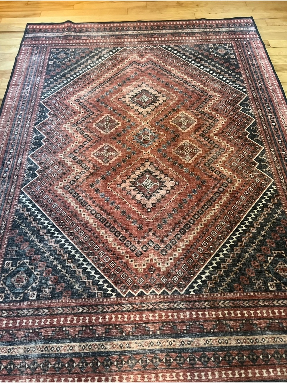 Ruggable 5x7 washable area rug + pad